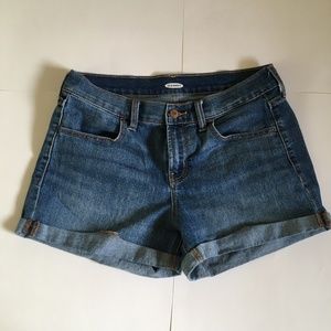 Old Navy Denim shorts. Size 6